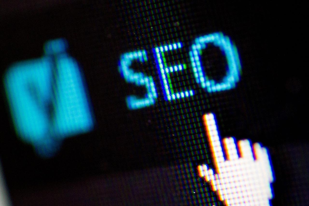How Businesses Use Search Engines for Research and Marketing
