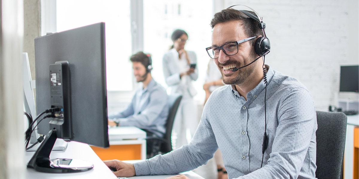 Customer Support: The Unsung Hero of Fast Hosting